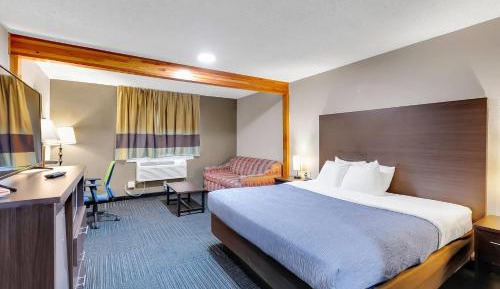 King Room with Sofa Bed - Smoking