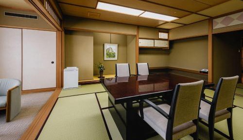 Premium Quadruple Room