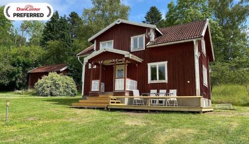 Three-Bedroom Vacation Home 