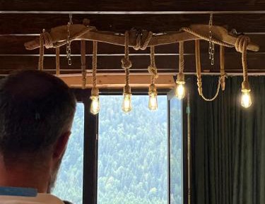 Double or Twin Room with Mountain View