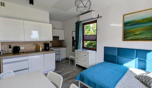 One-Bedroom Apartment with Balcony