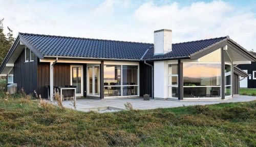 Five-Bedroom Holiday Home