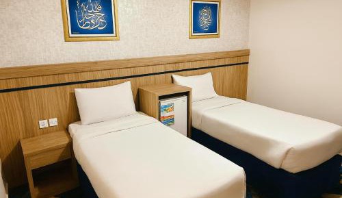 Deluxe Double or Twin Room