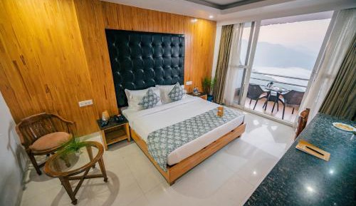 Double Room with Mountain View