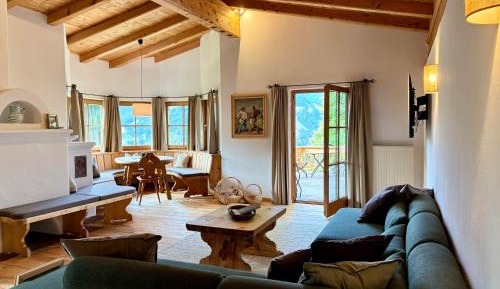 Holiday Home with Mountain View