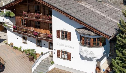 Five-Bedroom Holiday Home with Sauna