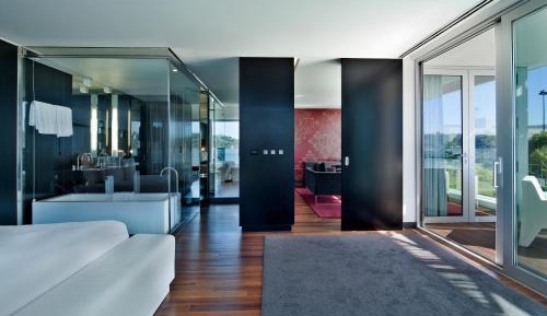 King Suite with Balcony