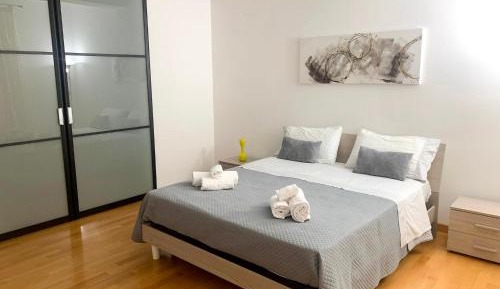 Two-Bedroom Apartment with Balcony