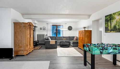 Superior One-Bedroom Apartment