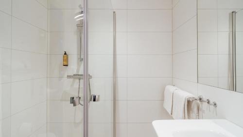 Double Room with Pool View