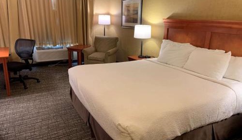 King Room - Non-Smoking