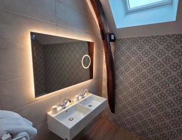 Superior Family Room