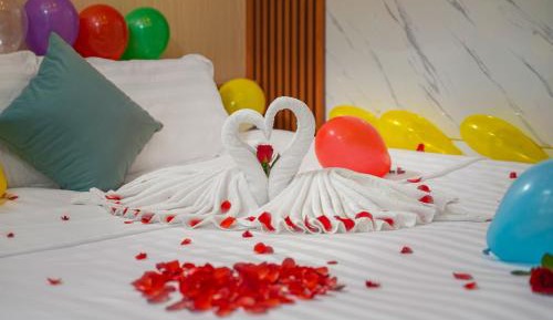 Double Room with Pool View