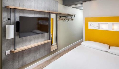 Double Room (No Window)