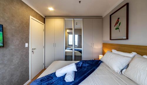 Apartment with City View