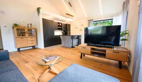 Superior One-Bedroom Apartment