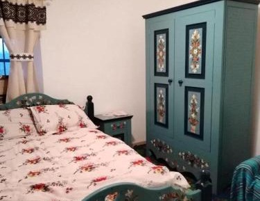 Double Room with Shared Toilet