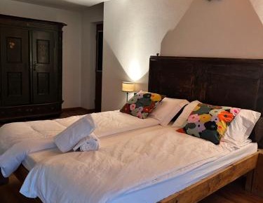 Triple Room with Private Bathroom