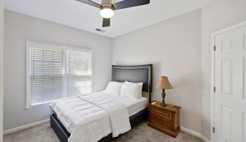 Double Room with Shared Bathroom