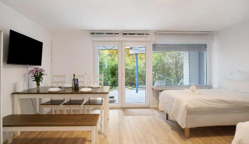 Three-Bedroom Superior Apartment