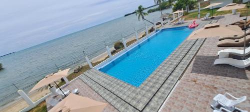 Deluxe Double Room with Balcony and Sea View