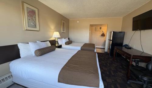 Queen Room with Two Queen Beds