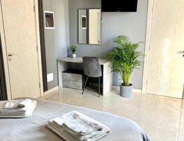 Double Room with Private Bathroom