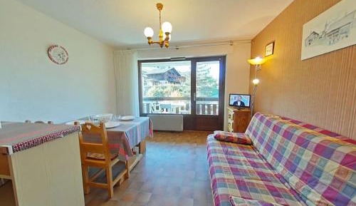 Apartment (4 Adults)