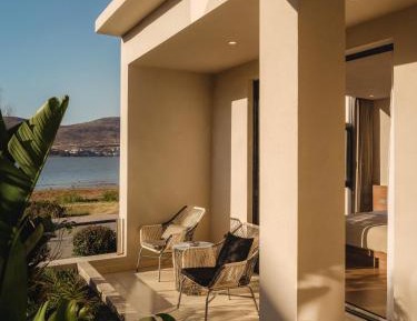 Family Room with Sea View