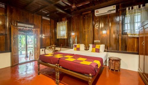 Deluxe Heritage Room