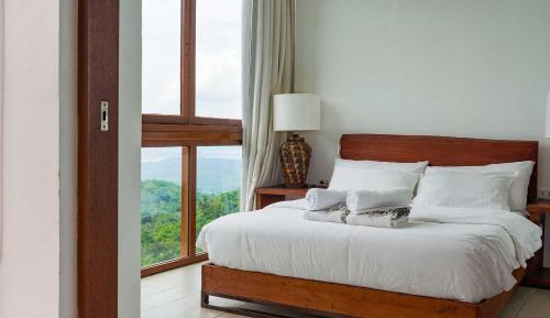 Quadruple Room with Lake View