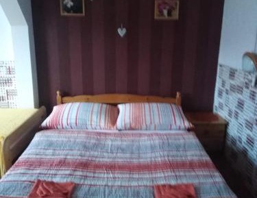 Triple Room with Private Bathroom