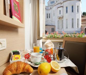 Double or Twin Room with View