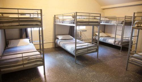 Bunk Bed in 8-Bed Mixed Dormitory Room with Air Conditioning