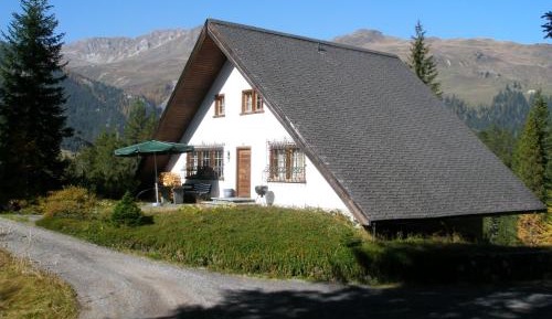 Chalet (4 Adults)