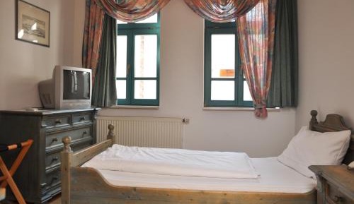 Single Room with Shower