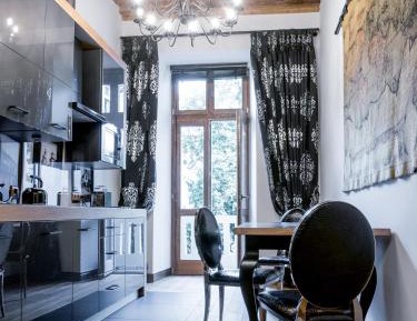Superior Apartment