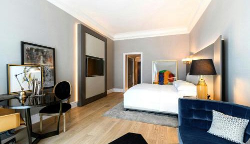 Deluxe Sea View King Room 