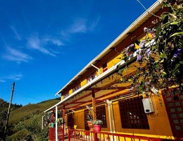 Triple Room with Mountain View