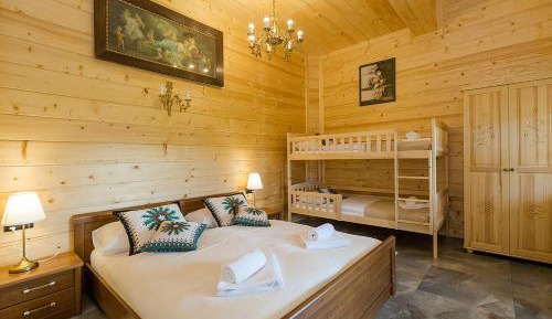 One-Bedroom Apartment with Balcony and Mountain View  