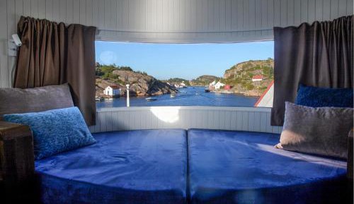 One-Bedroom Holiday Home