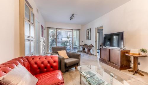 Three-Bedroom Standard Apartment