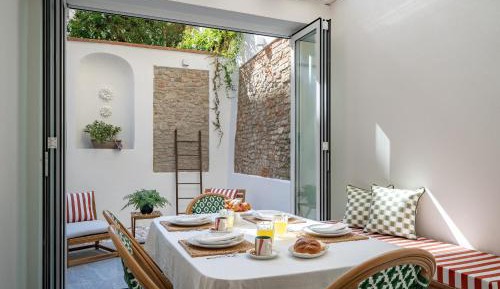 Two-Bedroom Apartment with Garden View