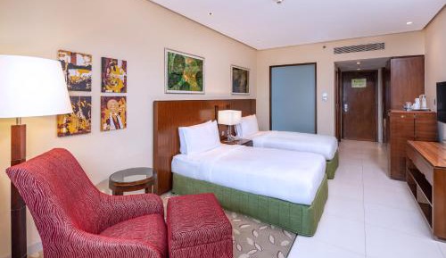 Standard Twin Room - High Floor with 15% Discount on SPA , 20% discount on Laundry & 25% Discount on food and Beverages  