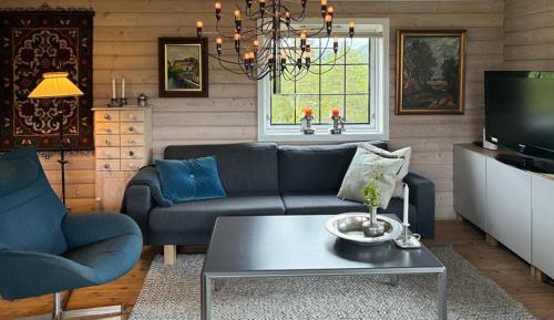 Three-Bedroom Holiday Home 