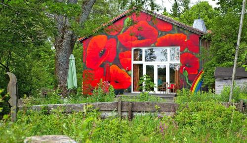 Nine-Bedroom Holiday Home