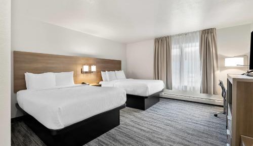 Double Room with Two Double Beds - Non-Smoking