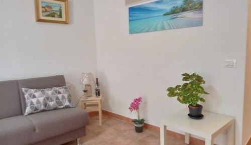 Superior One-Bedroom Apartment