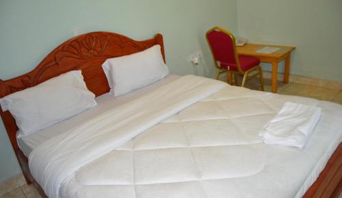 Single Room with Mountain View