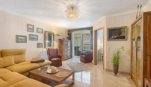 Superior One-Bedroom Apartment with Balcony